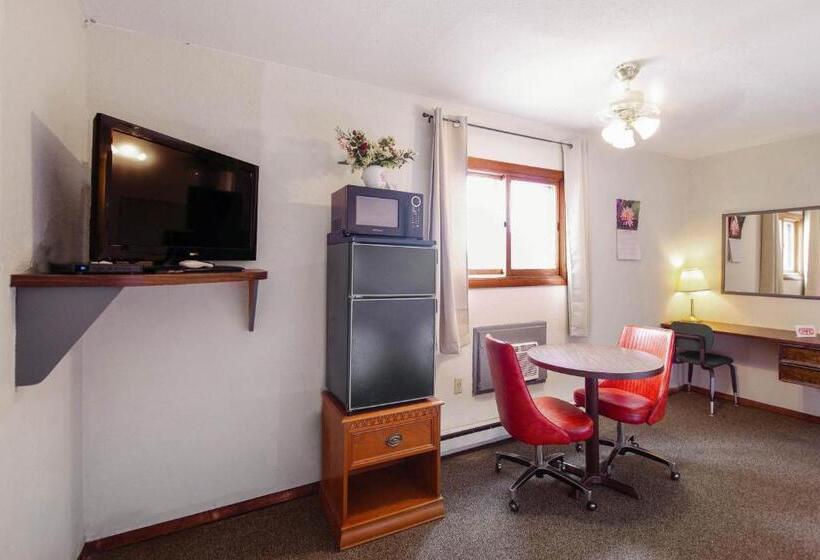 غرفه قياسيه سريرين مزدوجين, Cheyenne Wells By Oyo Rooms