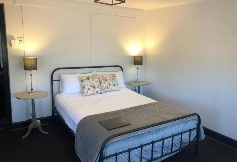 バス共有のスタンダードルーム, Toodyay Manor