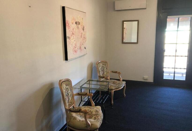 Семейный Номер Совместный Санузел, Toodyay Manor