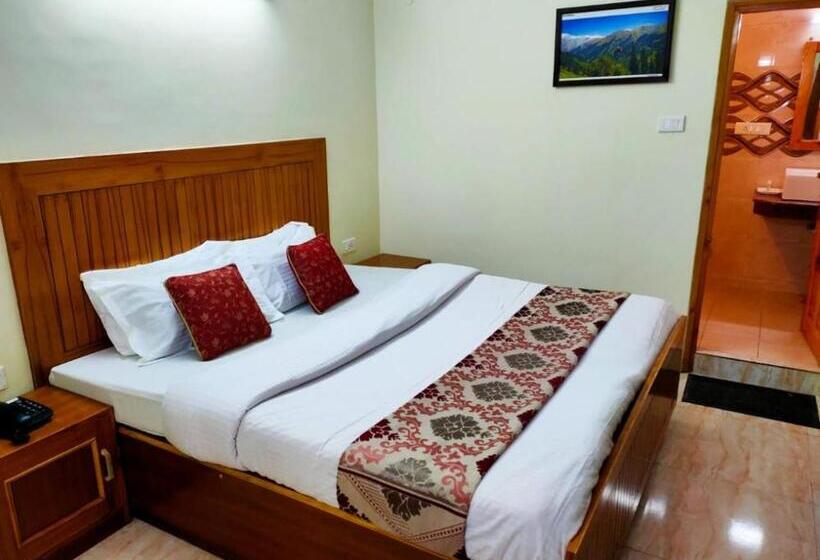 스탠다드 룸, Goroomgo Kalra Regency Shimla