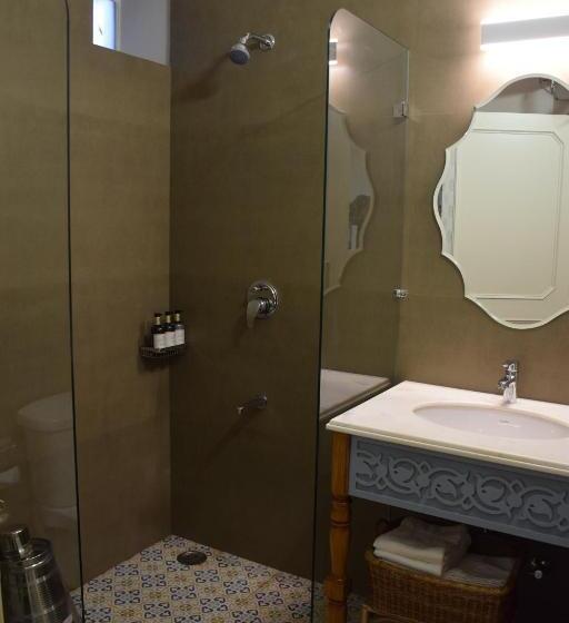 اتاق لوکس, Mukam, Boutique Homestay