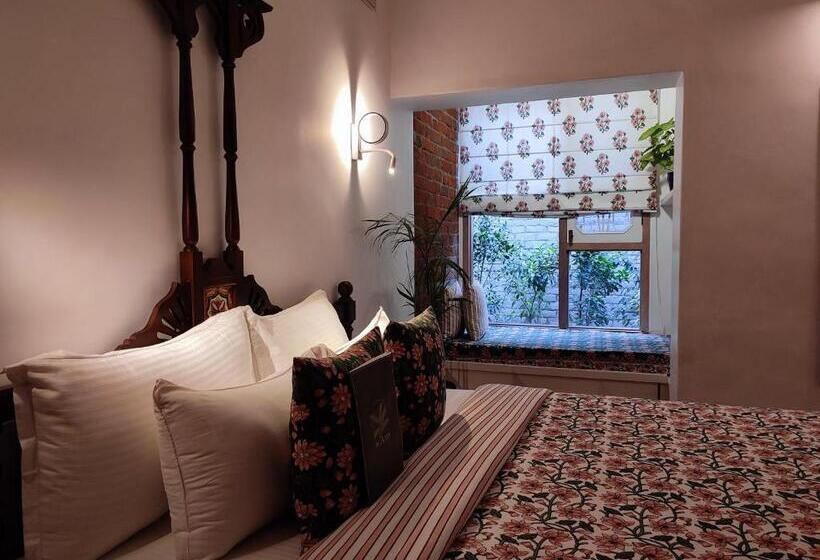 اتاق لوکس, Mukam, Boutique Homestay
