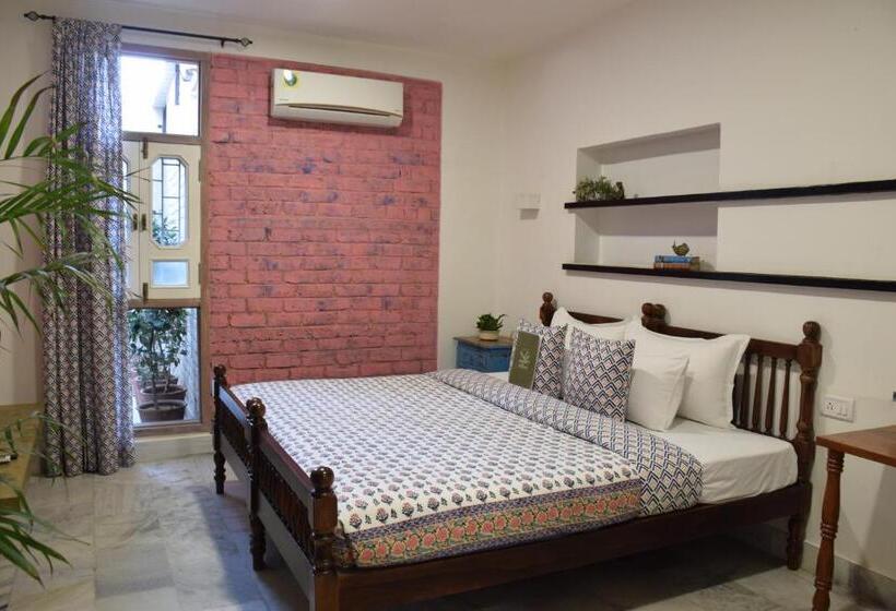 سوییت, Mukam, Boutique Homestay