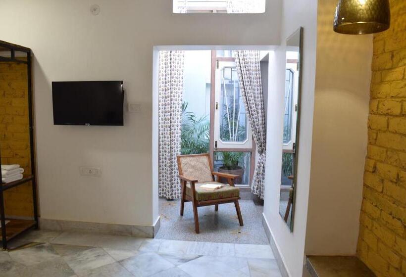 سوییت, Mukam, Boutique Homestay