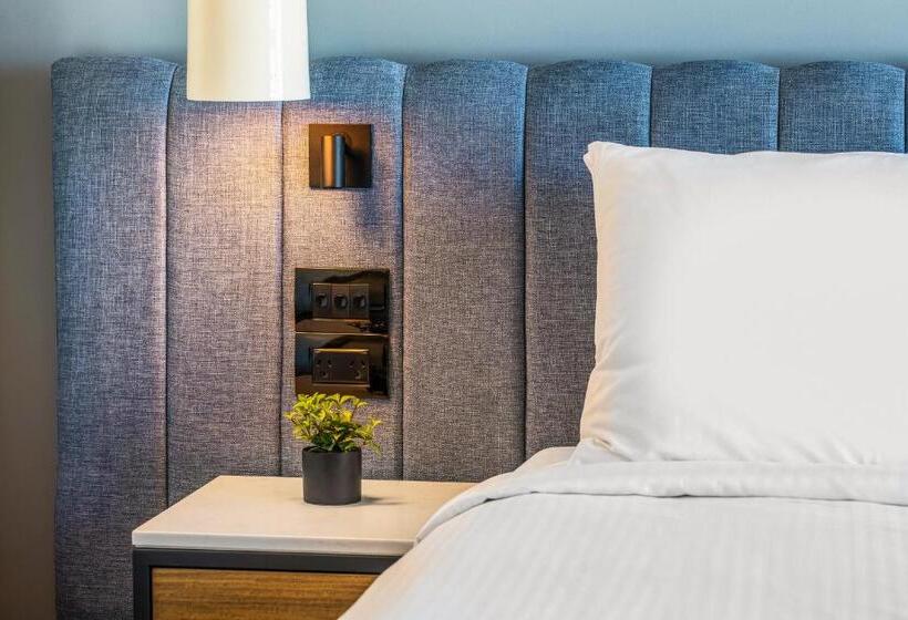 Номер Стандарт, Voco Melbourne Central