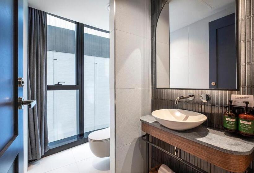 Номер Премиум, Voco Melbourne Central