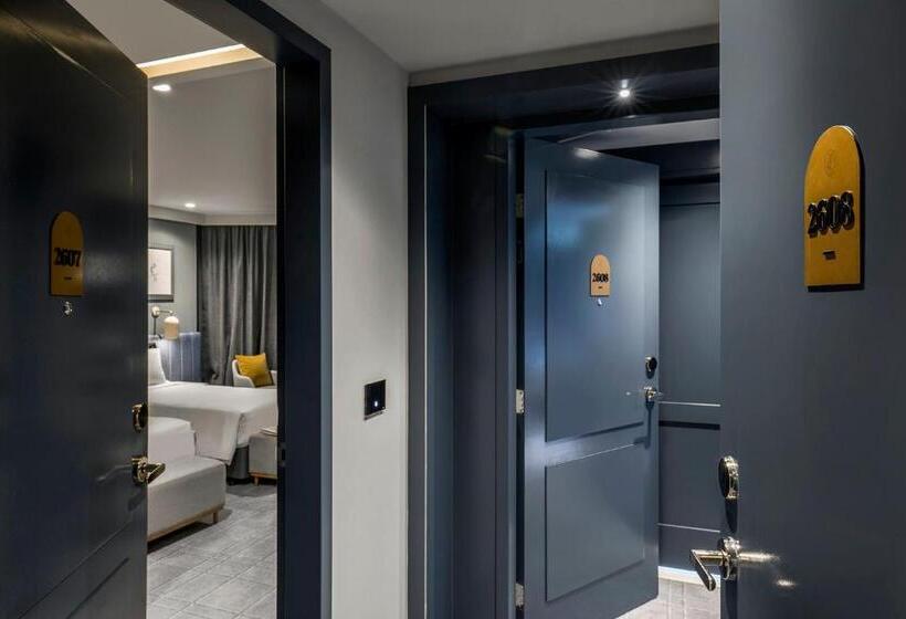 Номер Стандарт, Voco Melbourne Central