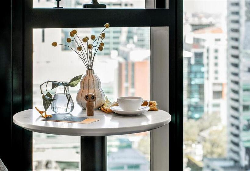 Номер Премиум, Voco Melbourne Central
