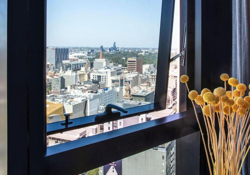 Номер Премиум, Voco Melbourne Central