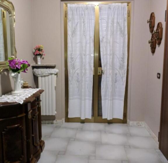 חדר סטנדרט לשלושה עם מרפסת, Casa Vacanze Da Cinzia