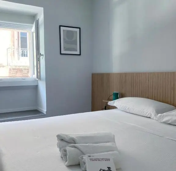 デラックスルーム, Sognalibro Bed And Books