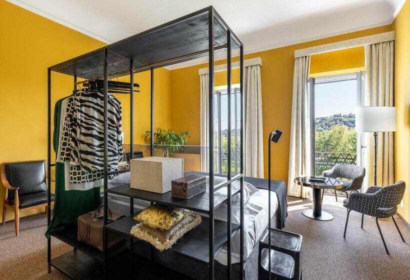 سوییت جونیور, 4f Boutique Hotel Florence