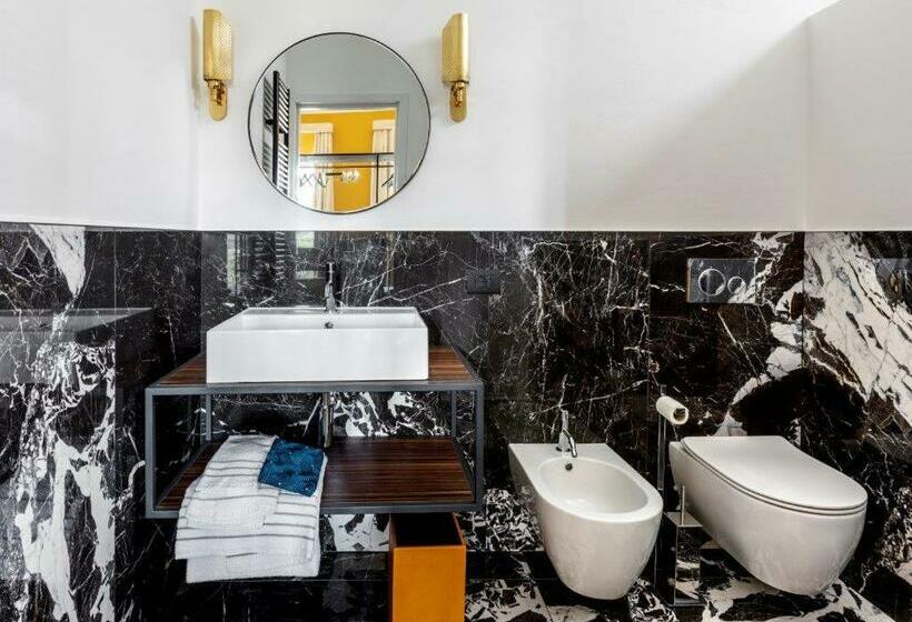 سوییت جونیور, 4f Boutique Hotel Florence