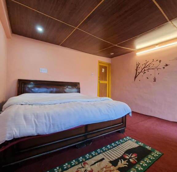 标准间, Lap Stays   Wanderer S Nest