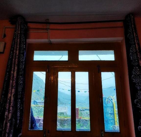 经济型三人房间, Lap Stays   Wanderer S Nest