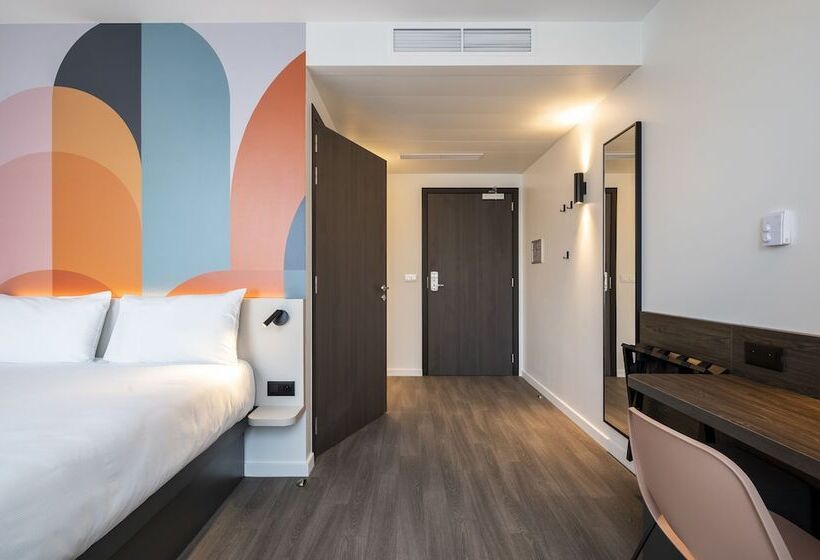 غرفة قياسية لذوى الاحتياجات الخاصة, B&b Hotel Antwerpen Centrum