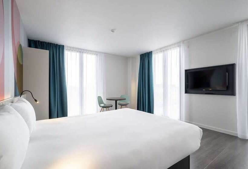 غرفة قياسية لذوى الاحتياجات الخاصة, B&b Hotel Antwerpen Centrum