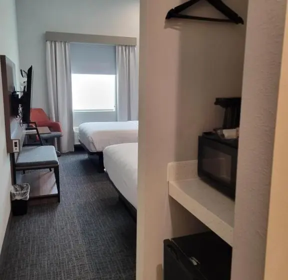 Standard-invahuone, Comfort Inn Miramar Beachdestin