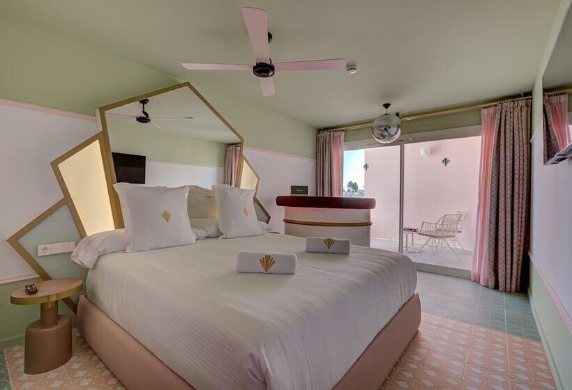 סוויטת ג'וניור, Grand Paradiso Ibiza  Adults Only