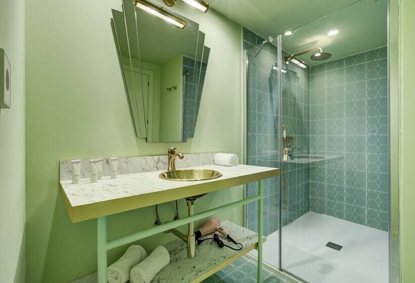 جناح جونيور, Grand Paradiso Ibiza  Adults Only