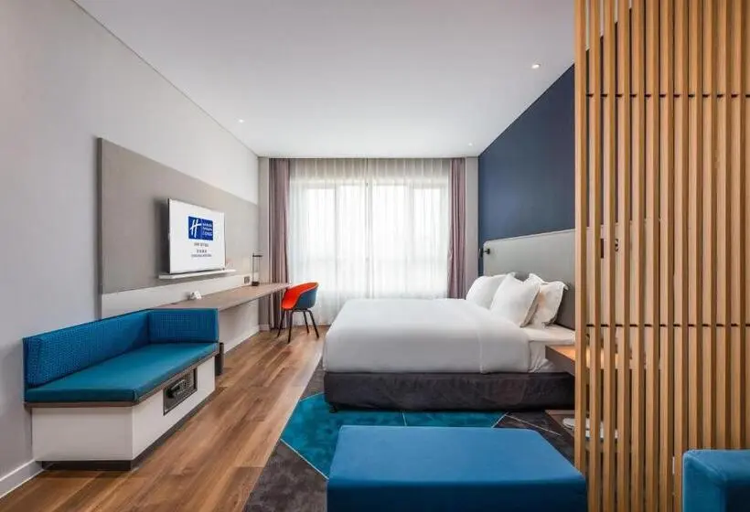 キングサイズベッドのスーペリアルーム, Holiday Inn Express Dongyang Hengdian, An Ihg