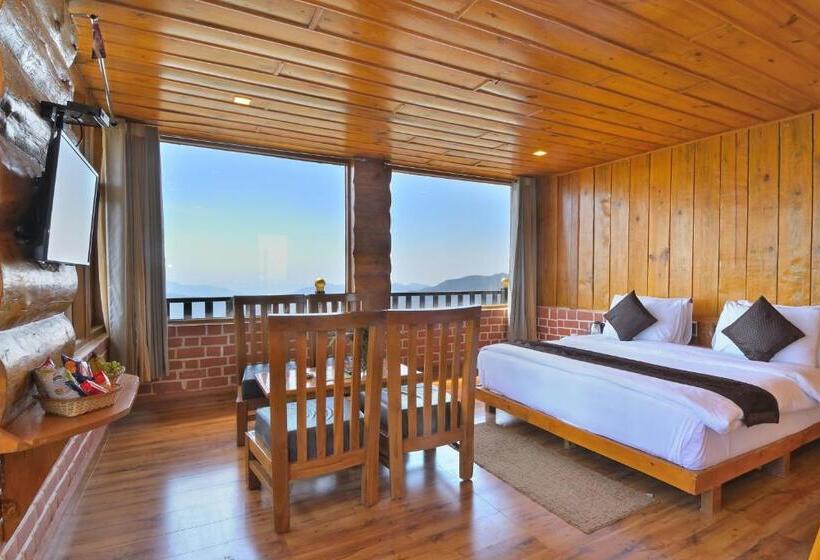 스탠다드 룸 킹사이즈 침대, La Riqueza Kanatal   Mountain View Rooms   Welcome New Year With Fresh Snowfall