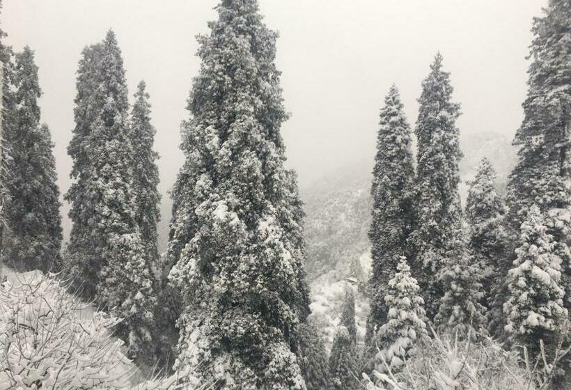 수피리어 룸, La Riqueza Kanatal   Mountain View Rooms   Welcome New Year With Fresh Snowfall