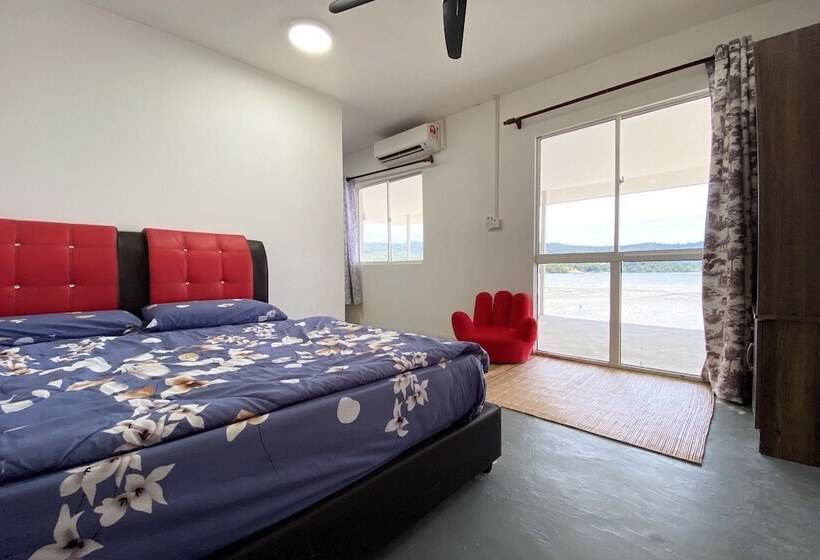 סוויטה משפחתית, Oyo 90317 Ambong Bay Resthouse