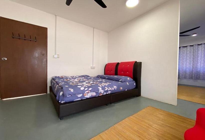 סוויטה משפחתית, Oyo 90317 Ambong Bay Resthouse