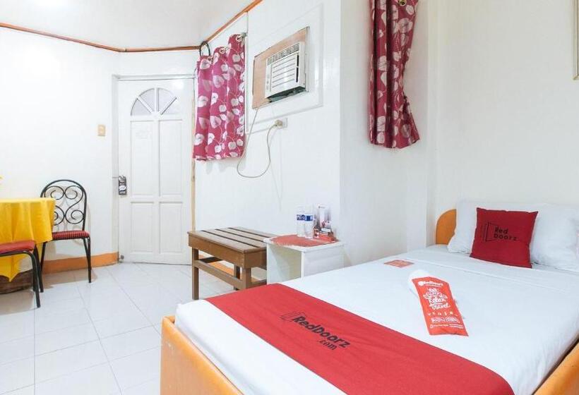 اتاق استاندارد با سرویس بهداشتی مشترک, Reddoorz Hostel @ St. Paul Village Lapulapu