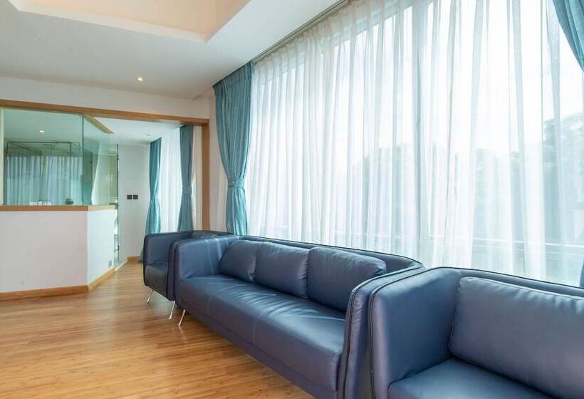 اتاق سوپریور, Siraichuli