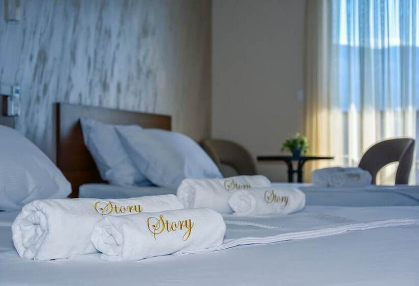 اتاق راحتی سه تخته, Story