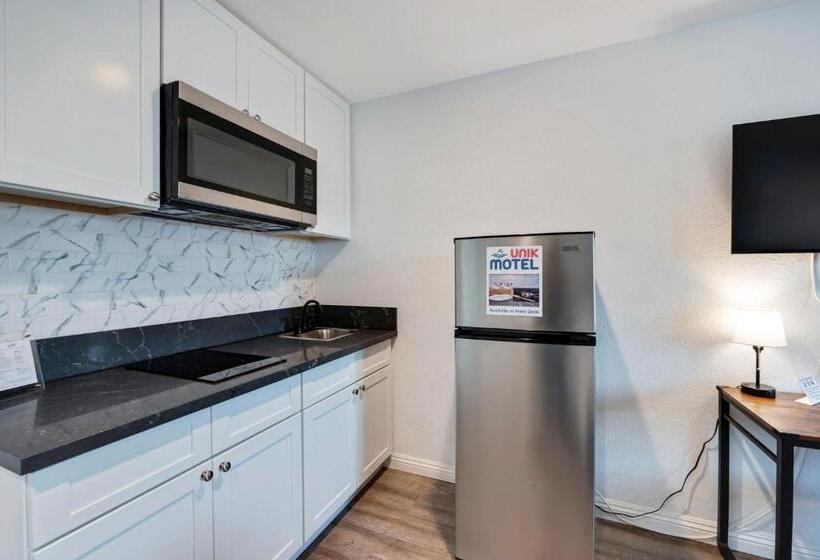اتاق استاندارد با تخت بزرگ, Unik Motel