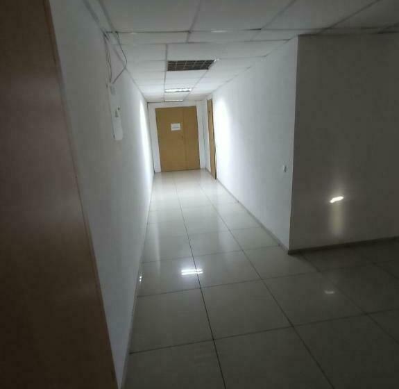 バス共有のスタンダードルーム, отель меридиан