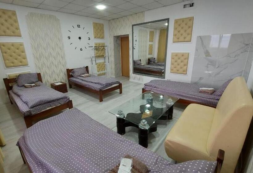 スタンダード４人部屋, отель меридиан