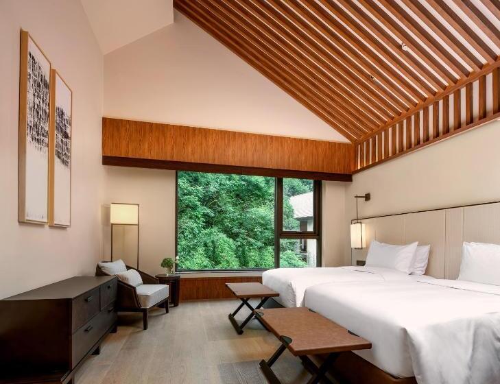 فيلا غرفتين نوم, Ahn Lan Xinchang