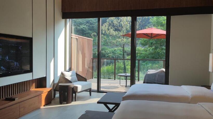 فيلا غرفة نوم واحدة مع مسبح, Ahn Lan Xinchang