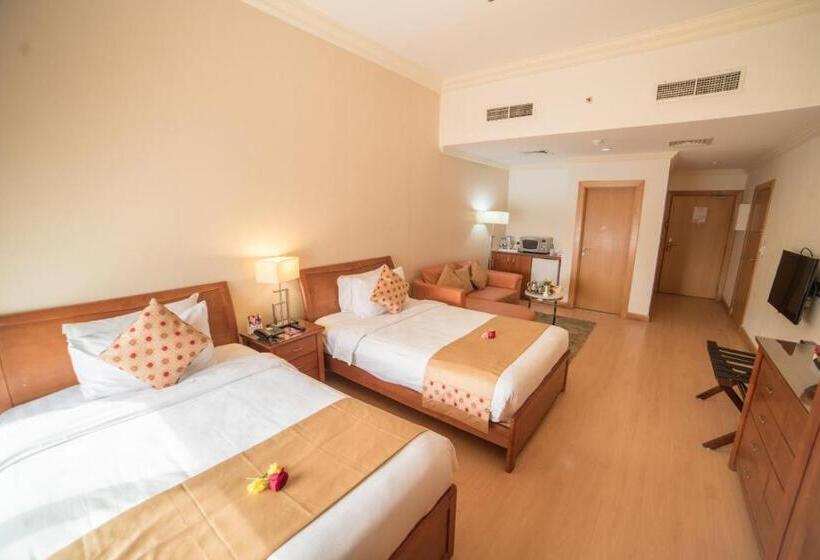 3 Bedroom Suite, Al Safir Tower   Residence