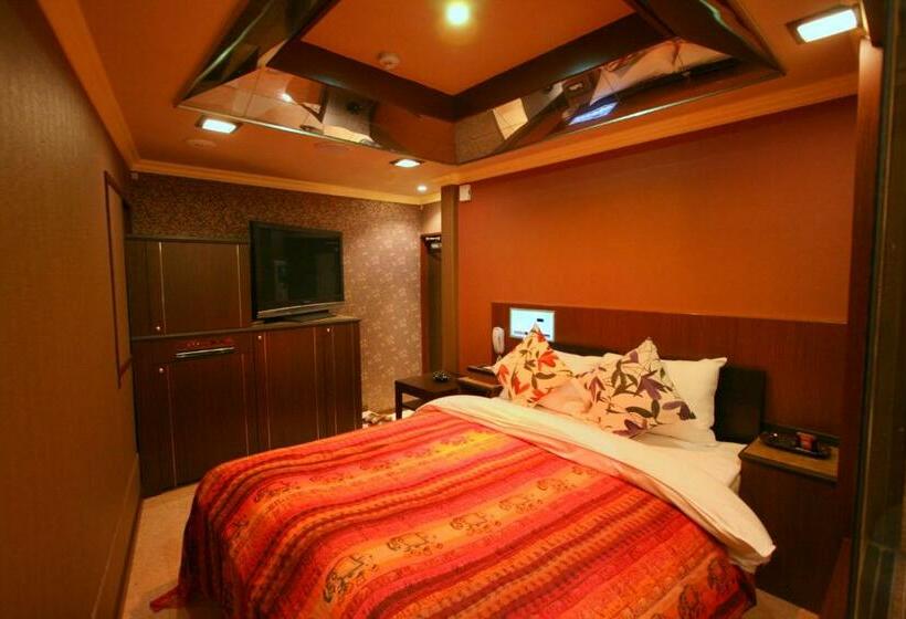 اتاق استاندارد, Celavie Osakajokitazume