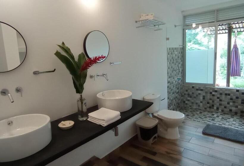 テラス付きスタンダードルーム, Tierra Negra Suite