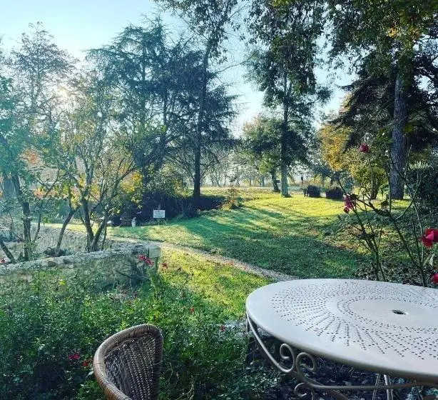 ガーデンビュースタンダードルーム, Chez Brunet Chambres D Hôtes Et Gîte