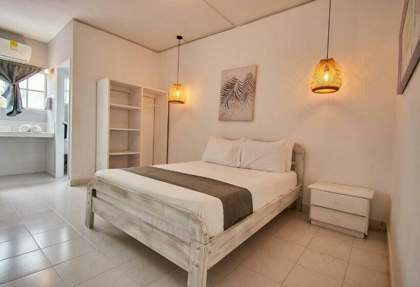 スタンダードルーム, Kpre Coveñas