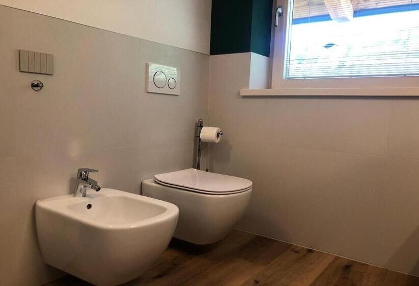 スタンダードトリプルルーム, B&b Le Stagioni Di Stava