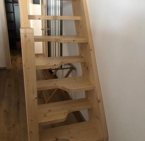 スタンダードトリプルルーム, B&b Le Stagioni Di Stava