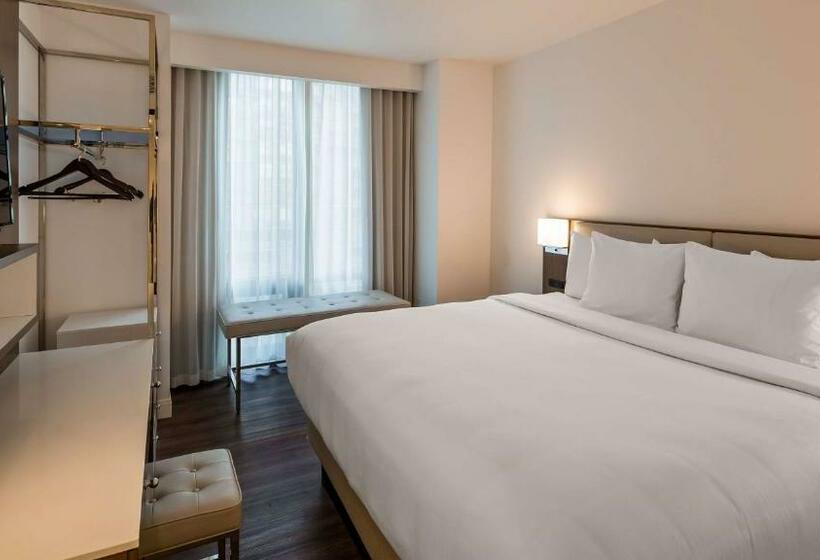 스탠다드 룸 킹사이즈 침대, Best Western Premier Empire State