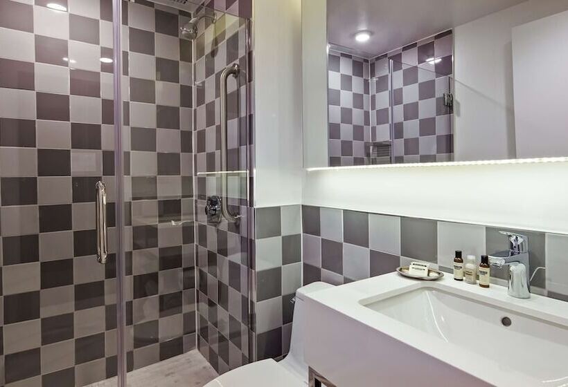 اتاق استاندارد با 2 تخت دوبل, Best Western Premier Empire State