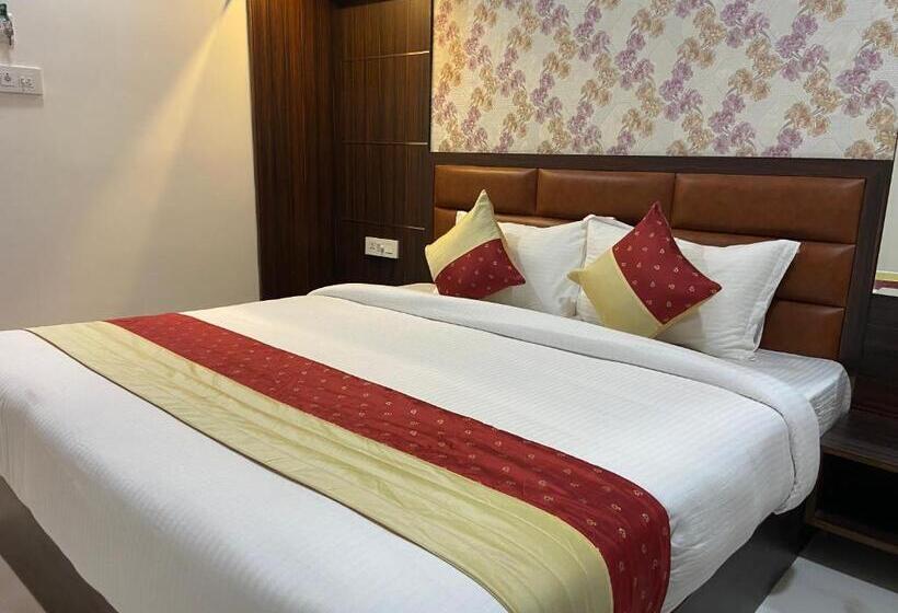 デラックスルーム, California Heights