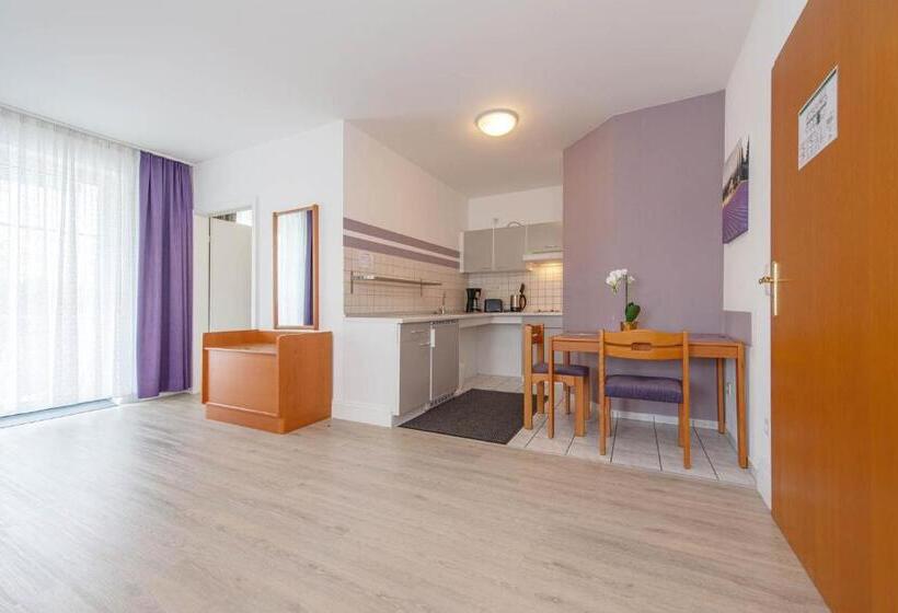 适合残疾人士使用的带超级大床的标准间, Garni Lichtquelle