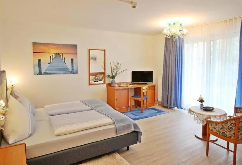 اتاق استاندارد با بالکن, Garni Lichtquelle