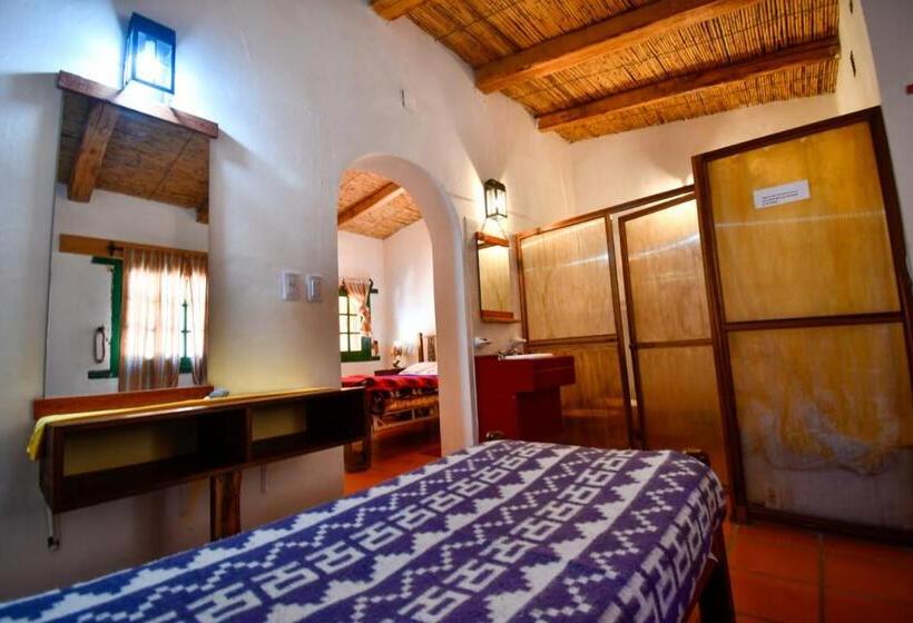 Четырехместный Номер Стандарт, Hosteria La Granja